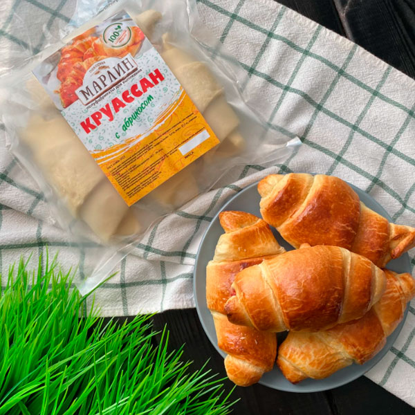 Фото Круассаны с абрикосовой начинкой