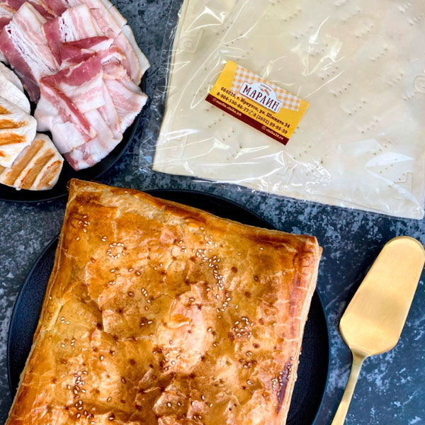 Фото Пирог с курицей и беконом