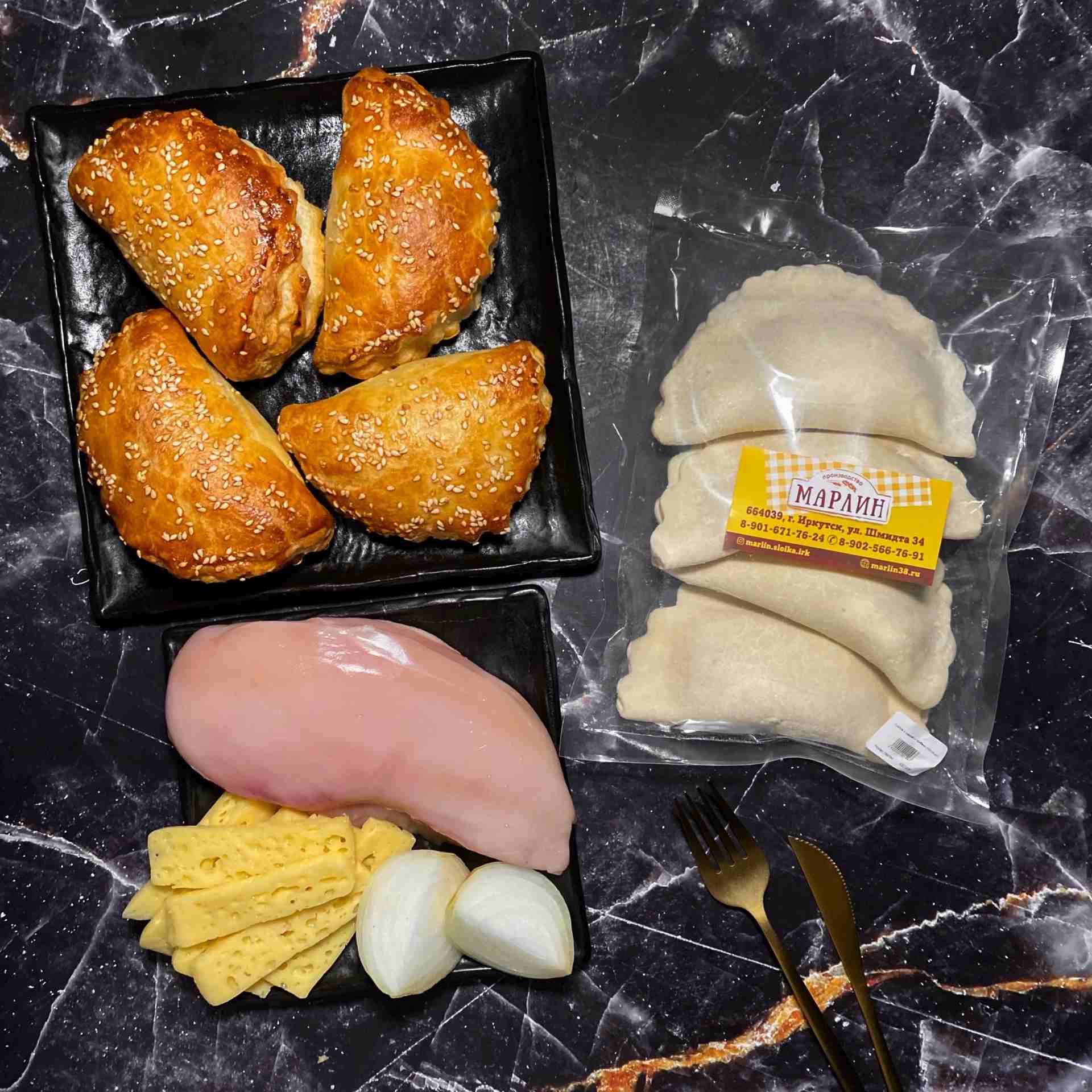 Фото Слойки с курицей и сыром