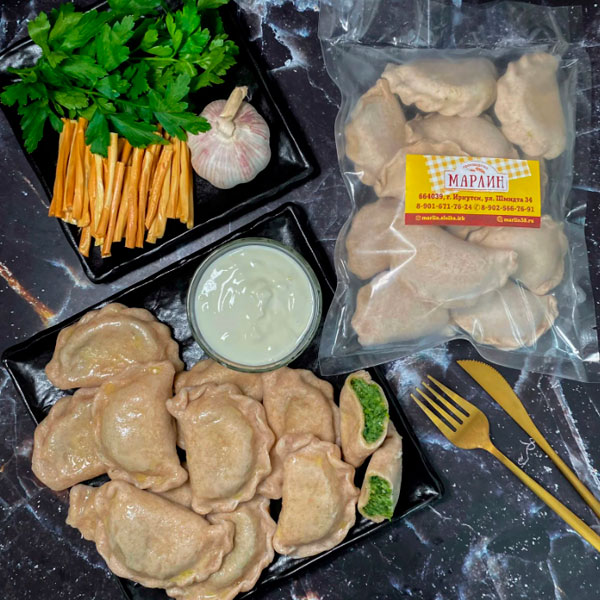 Фото Вареники со шпинатом и копченым сулугуни из цельнозерновой муки